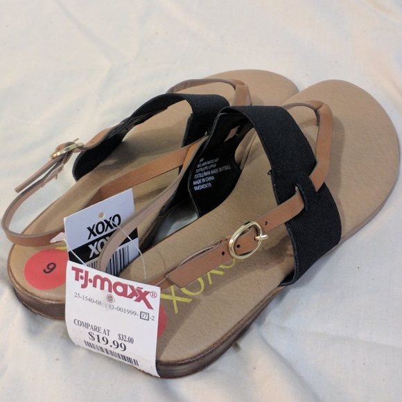 Sandals - Picture 3 of 6